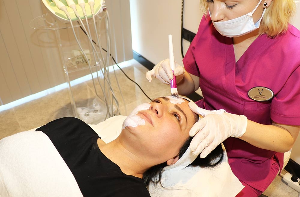 DR. SKIN / Cilt Bakımı
